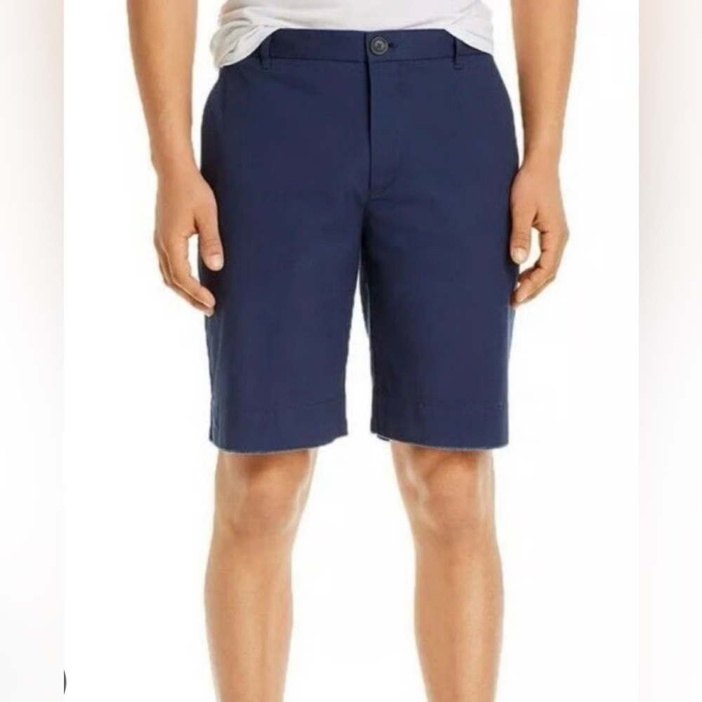 ATM Anthony Thomas Melillo Grey Cotton Woven Stretch Raw Hem Shorts Men Size 38